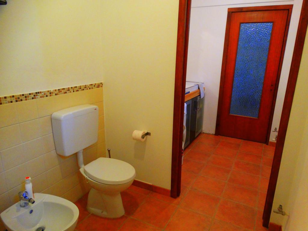 Agriturismo Casa De Colores Moretta Eksteriør billede